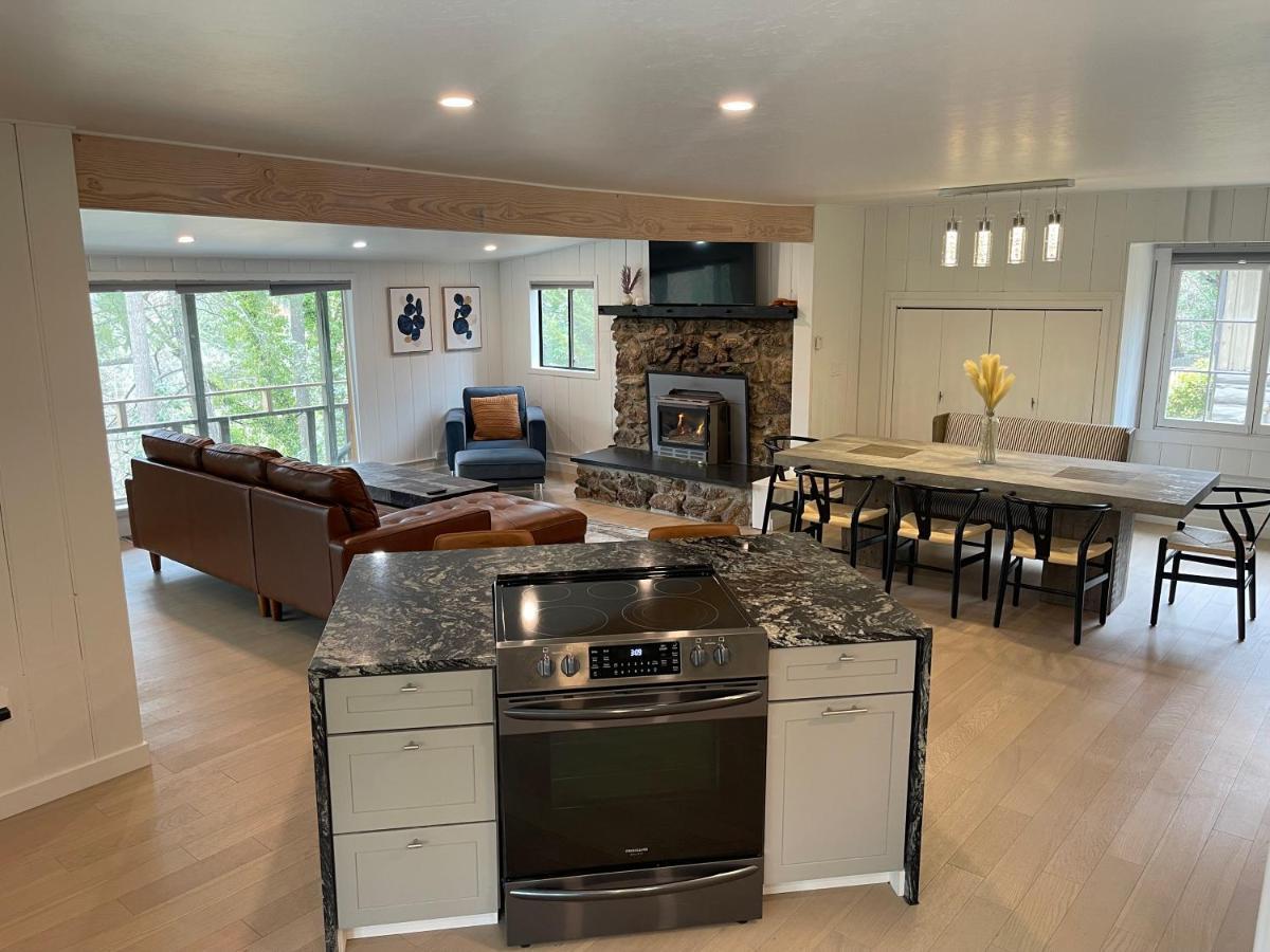 The River House Grants Pass Εξωτερικό φωτογραφία