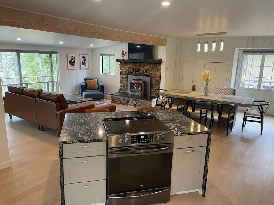 The River House Grants Pass Εξωτερικό φωτογραφία
