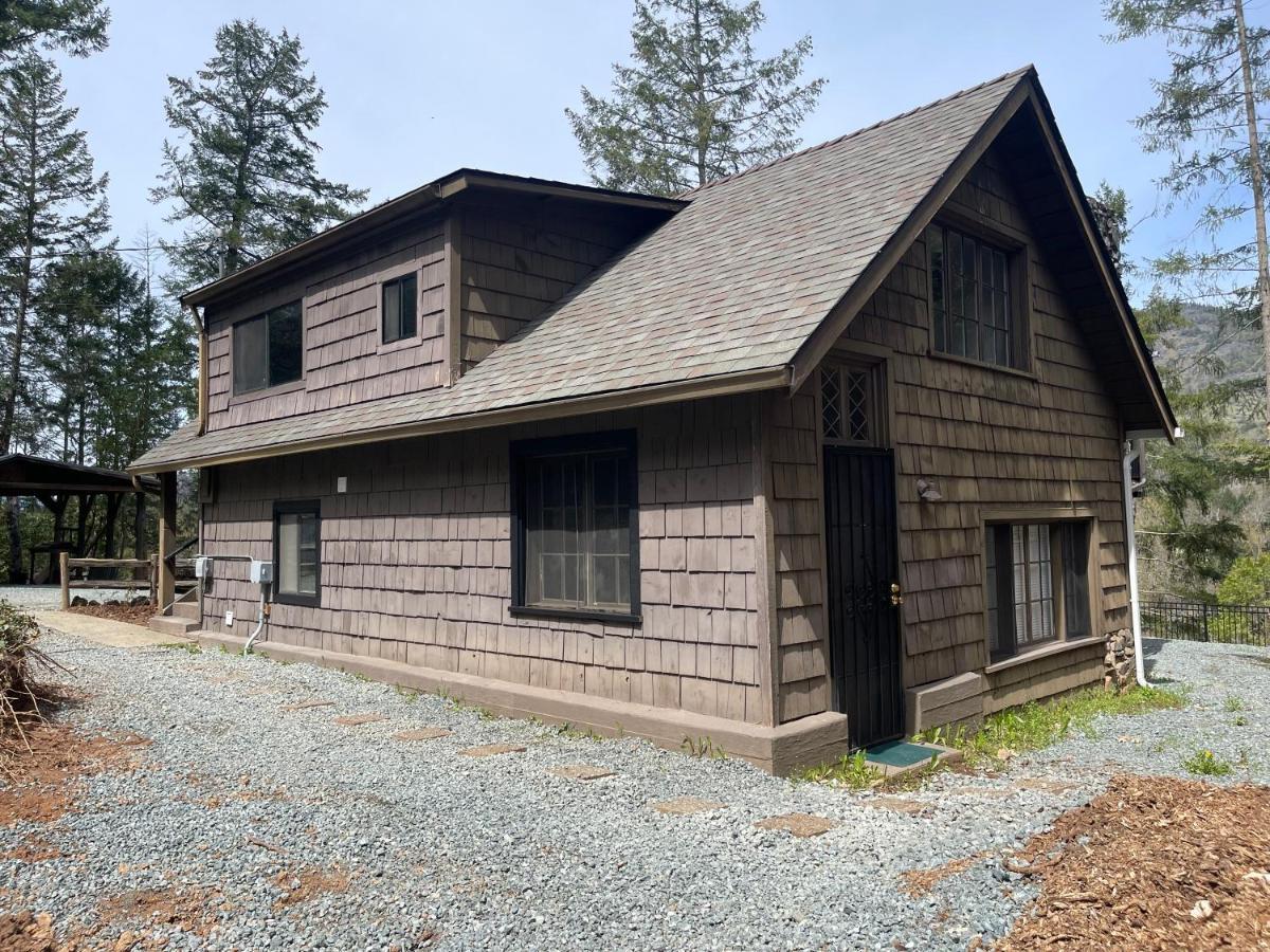 The River House Grants Pass Εξωτερικό φωτογραφία