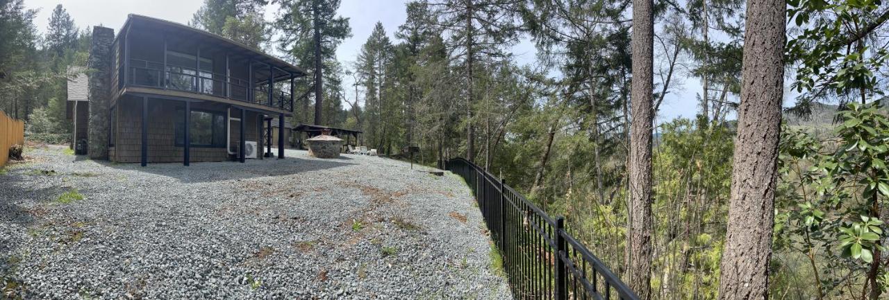 The River House Grants Pass Εξωτερικό φωτογραφία